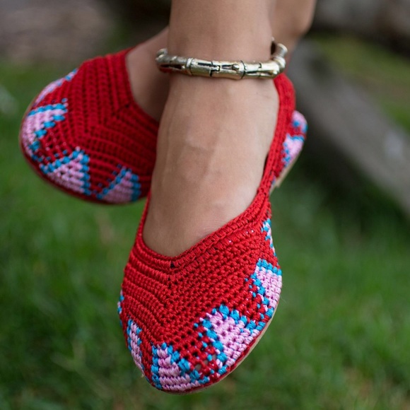 Anthropologie Shoes - Anthropologie PaintedBird flats